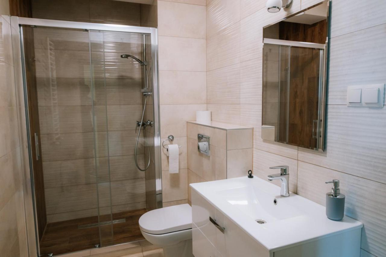 Kasztelan Hotel Krosno Kültér fotó